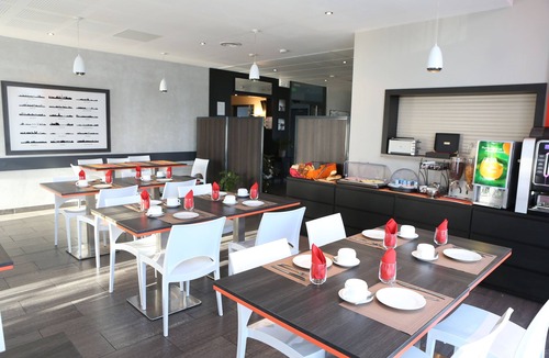 Chevilly-Larue Apartment | Adonis Paris Sud