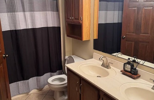 Fort Wayne Condo | Adorable 2-bedroom condo in pleasant Fort Wayne