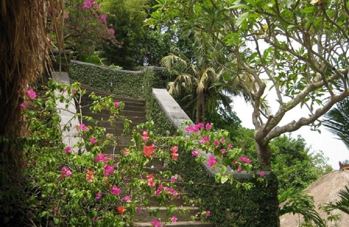 Kaba-Kaba Villa | Adorable 3BR Villa, W/Garden, Tabanan! 15Min Drive To Tanah Lot Temple! W/Pool!