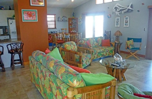 Sunshine Estates House | Adorable canal front Pool Home in Plantation Key