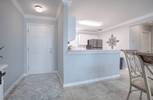 Duval Cottage | Adorable Cottage, fully furnished & free internet, golf cart, newly renovated
