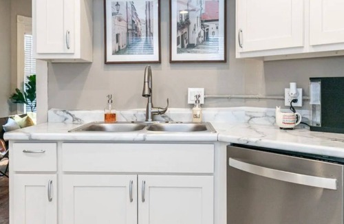 Pendleton Heights House | Adorable historic home 5 minutes from downtown