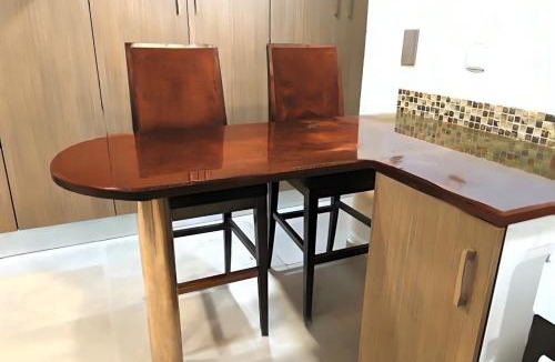 Madinat Zayed Hostel | Adorable Master Room - Heart of Abu Dhabi