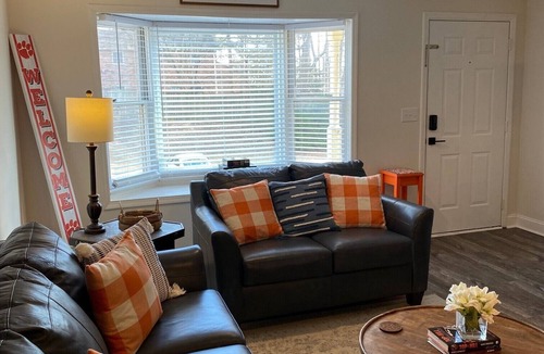 Clemson Condo | Adorable & recently renovated condo within walking distance to downtown Clemson.