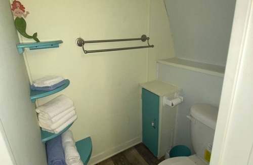 Milton RV Rental | Adorable (RENOVATED) Vintage Camper, good for stays of a few nights to a week for 2-3 people - possibly for a family of 4 with 2 SMALL children. Staying here entitles you to use of all the park's amenities.