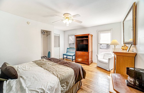 Hammondsport Apartment | Adorable Studio Near Town & Lake W/ Free WiFi, Grassy Lawn Area, & Cozy Vibes!