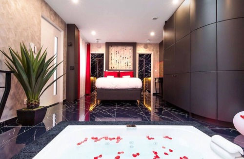 Montchapet Apartment | Adresse Secrete Suite Spa Prestige avec Balneo