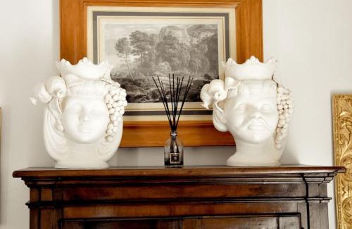Macchia Apartment | ADRIANA