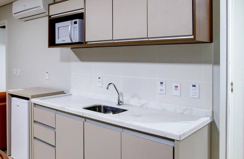 Duque de Caxias Hotel | Advanced Hotel e Flats