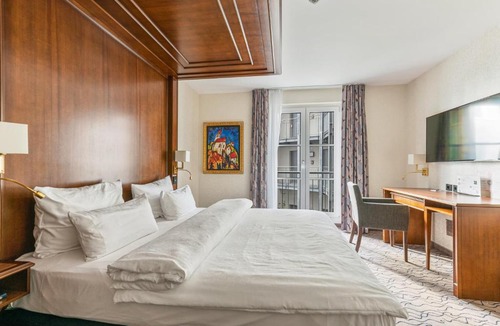 Augustenstraße Hotel | AdvaStay by KING's