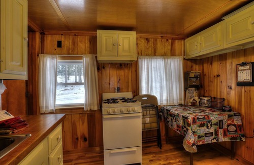 Rangeley House | Adventure Awaits - Cute cottage on Rangeley Lake