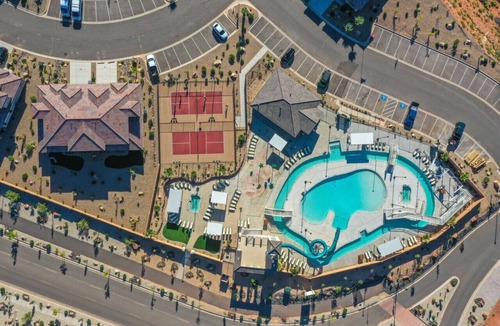 Washington Villa | Adventure Base Camp: Pet-Friendly with Resort Living-Pool, Arcade, Pickle-ball!