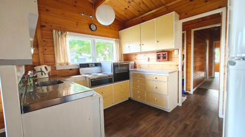 Owhango House | Adventure Base Ōwhango, Sleeps 8, Quiet & Cosy