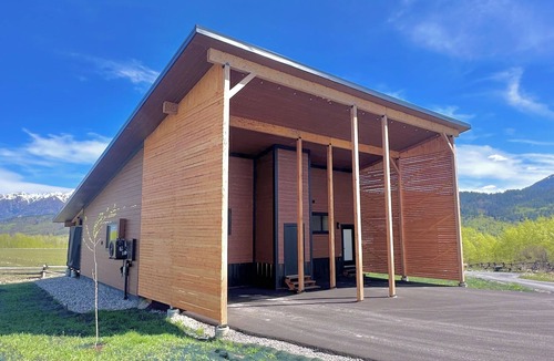 Alpine Cabin | Adventure Basecamp Fly Fishing Modern Alpine Home Near Jackson “Superfly” Cabin