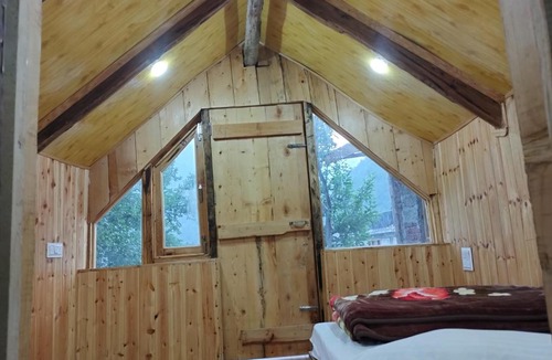 Vashist House | Adventure hostel