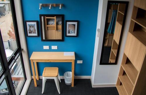 Queenstown City Centre Hostel | Adventure Q2 Hostel