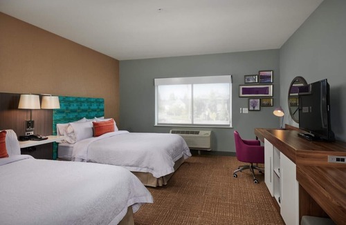 Sherwood - Tualatin North Hotel | Adventure-Ready | 3 Units, Near Parks w/Indoor Pool & Free Hot Breakfast