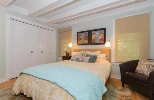 Ocean Beach Apartment | Adventure-Ready Home