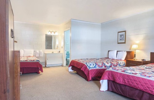 Spencer Hotel | Adventure-Ready Spencer Stay | Near Fall Creek Falls & Scenic Views