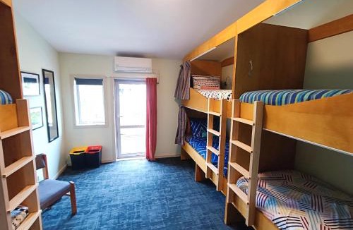 Wanaka Hostel | Adventure Wanaka Hostel