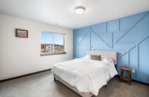 Bozeman House | AdventureHaus