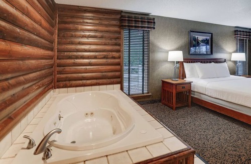 St. Joseph Hotel | Adventurous Suites, Bar & Shuttle to Rocrans Airport Nearby | 2 Units