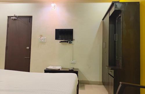 Hoskote Hotel | Adyah Comforts