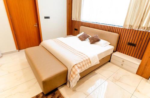 Sulthan Bathery Hotel | AE Tower Platinum Retreat