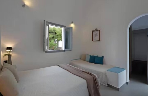 Perissa House | Aegean Studios Perissa