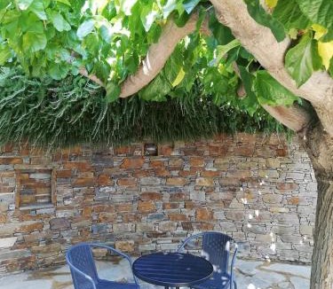 Karystos Apartment | Aeolia Villas