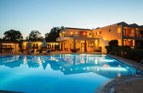Skala Kallonis Apartment | Aeolian Gaea Hotel