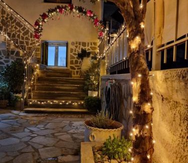 Galaxidi Apartment | Aeolus Apartment I