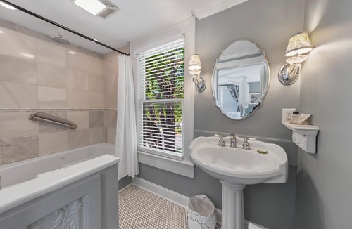New Bern Bed & Breakfast | Aerie Bed and Breakfast