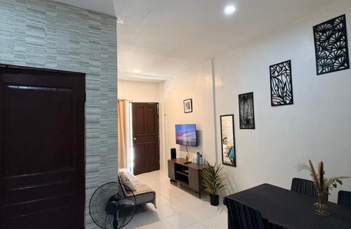 Mati House | Aero bay bas
