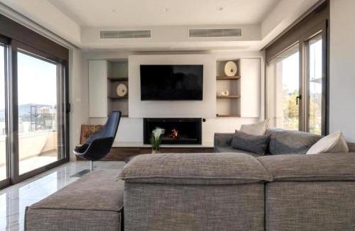 Kalithies Villa | Aetheria Luxury Villa