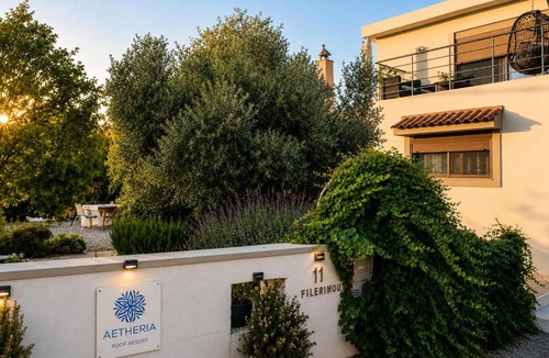 Kremasti Apartment | 'Aetheria' Rooftop Resort with sea view