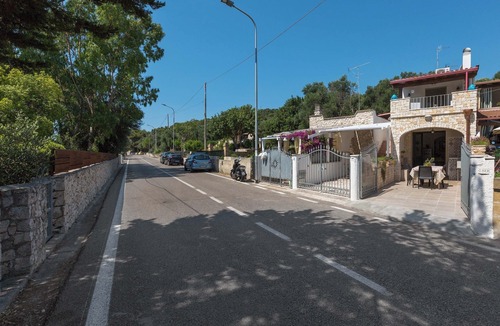 Marina di Marittima Apartment | Affaccio Calipso - PT by BarbarHouse