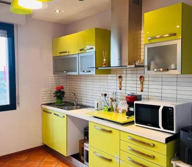 Castel San Pietro Terme House | Affittacamere Cà Bianca