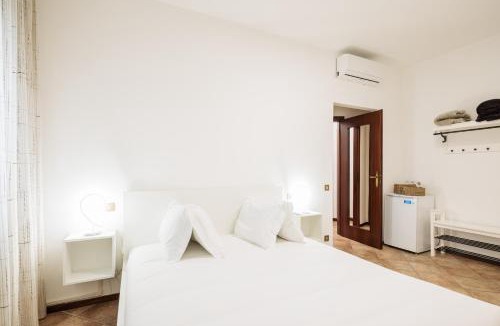 Ponte San Pietro House | Affittacamere Casa Emilia Foresteria Lombarda