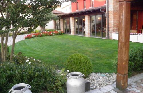 Cornaleto House | Affittacamere Il Persicone