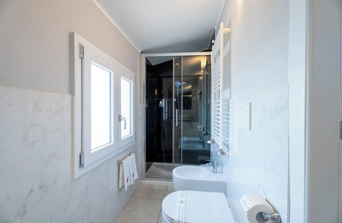 Buon Pastore-Sant'Agnese-San Damaso House | Affittacamere Orchidea