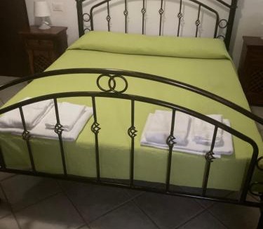 Oliena Bed & Breakfast | Affittacamere Peonia