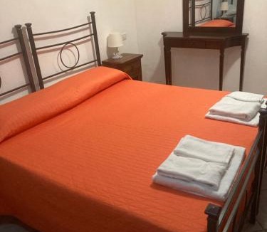 Oliena Bed & Breakfast | Affittacamere Peonia