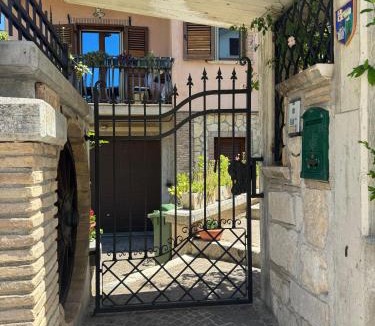 Pacentro Bed & Breakfast | Affittacamere Villa Rosa
