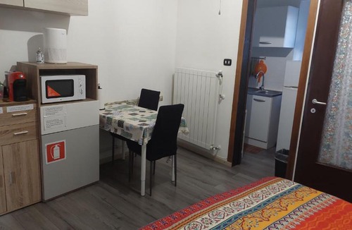 Bareggio Apartment | Affittibreviferrera Monolocale Ferrera 15 minuti da RHO Fiera e da Milano San Siro