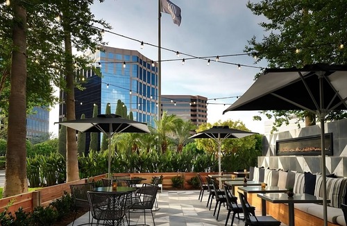 Irvine Business Complex Hotel | Affordability Meets Comfort! 3 Chic Units, Near Marconi Automotive Museum