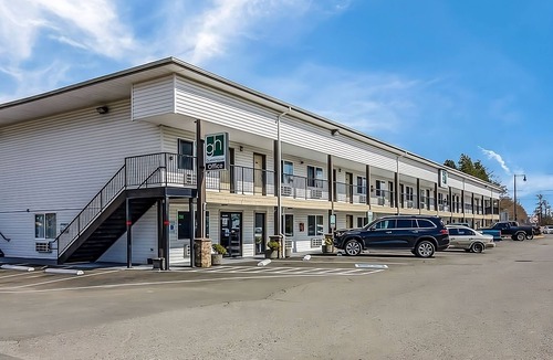 Aberdeen Hotel | Affordable Accommodation at GuestHouse Montesano! Pets Allowed, Free Parking