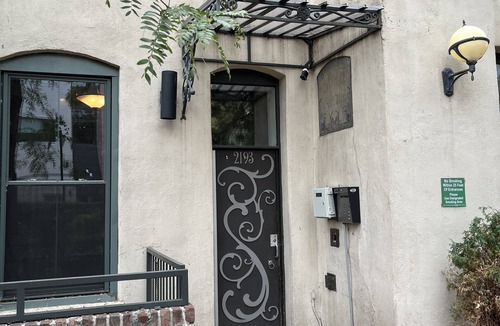 Ballpark Apartment | Affordable & Chic RiNo, LoDo, Dtown Loft. Prime location, walkable, Coors Field