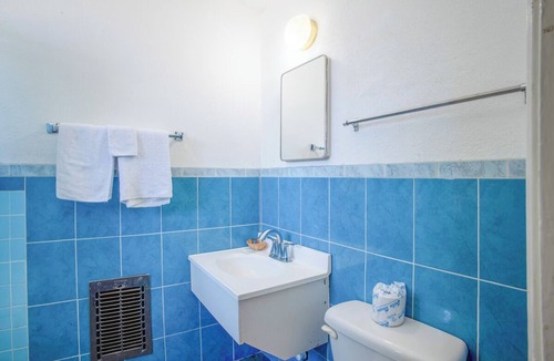 El Paso Hotel | Affordable & Comfy El Paso Room Perfect for Business Travelers Near Airport