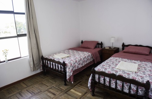 Lima House | Affordable Hosting in Lima Perú, we can accommodate 9 guests for this price.